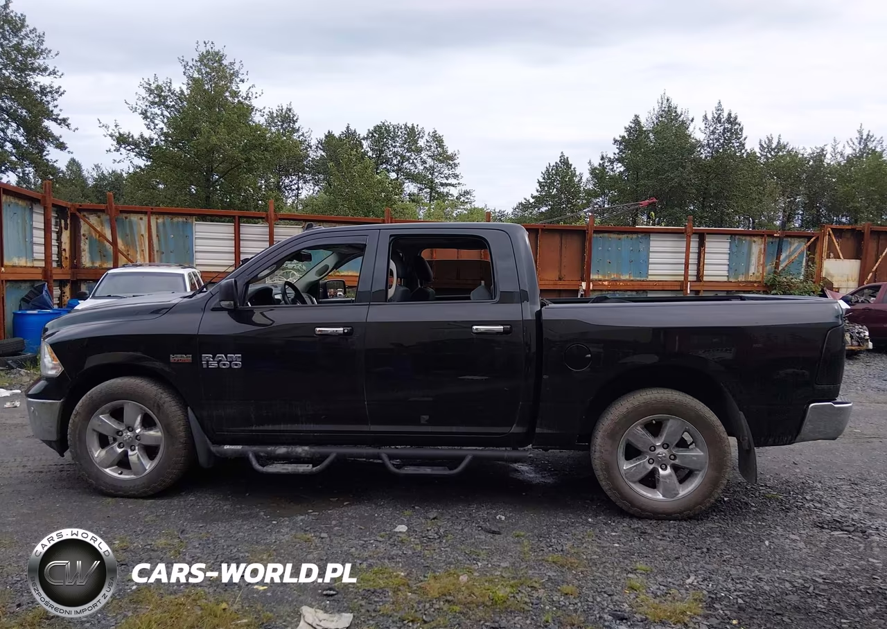 2016 Ram 1500 Big Horn VIN:3C6RR7LT5GG225782 - 15