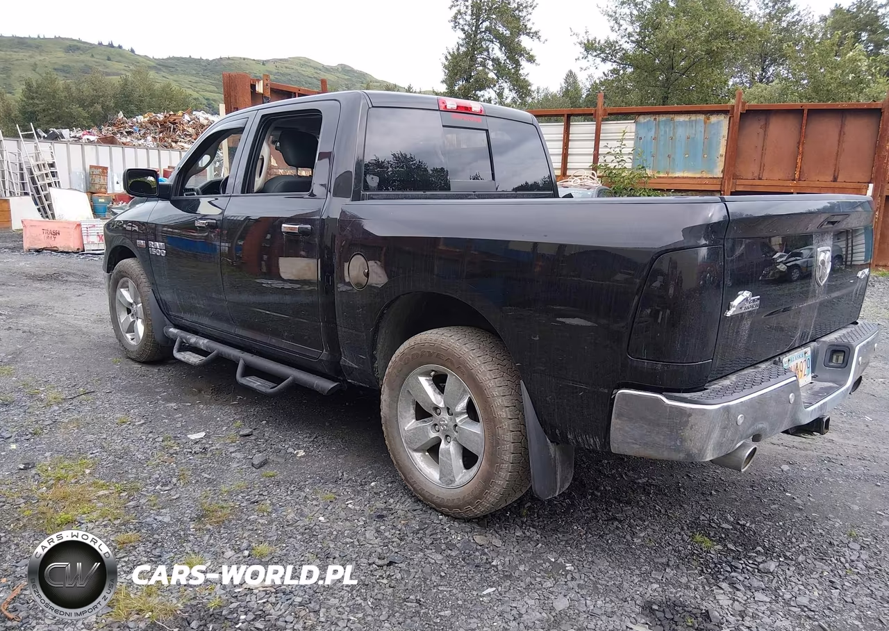 2016 Ram 1500 Big Horn VIN:3C6RR7LT5GG225782 - 3