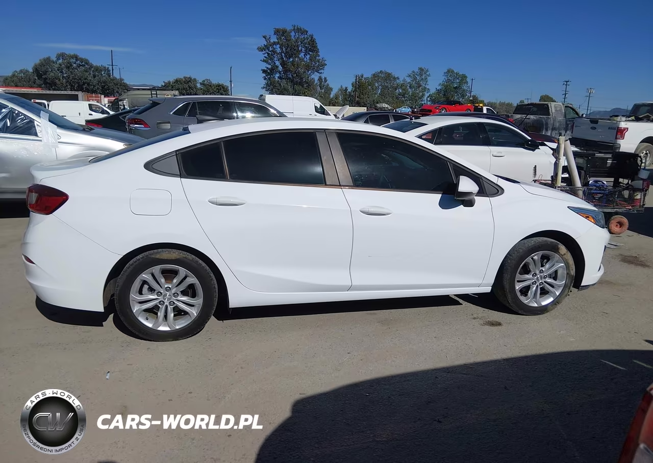 2019 Chevrolet Cruze Ls VIN:1G1BC5SM9K7140001 - 13