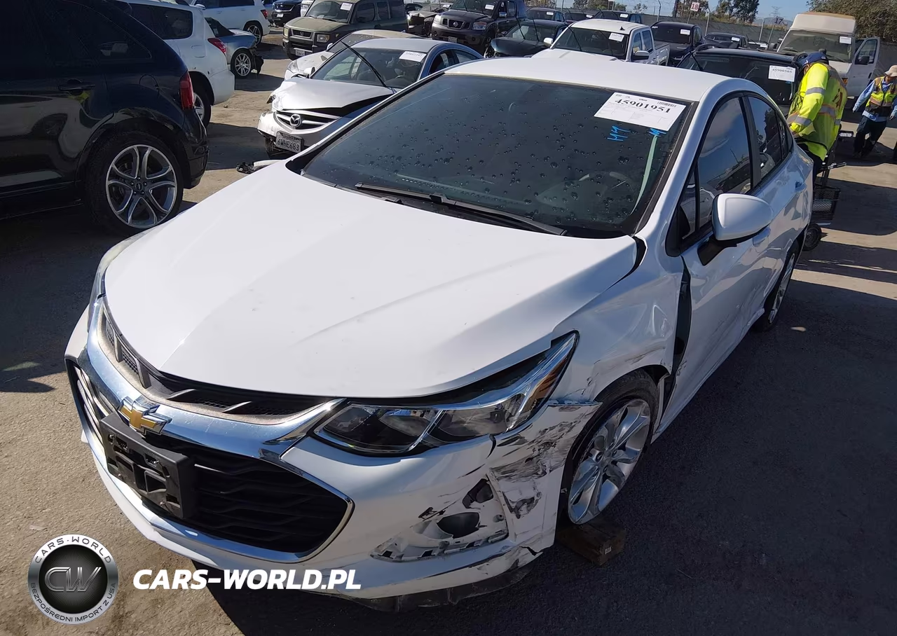 2019 Chevrolet Cruze Ls VIN:1G1BC5SM9K7140001 - 2