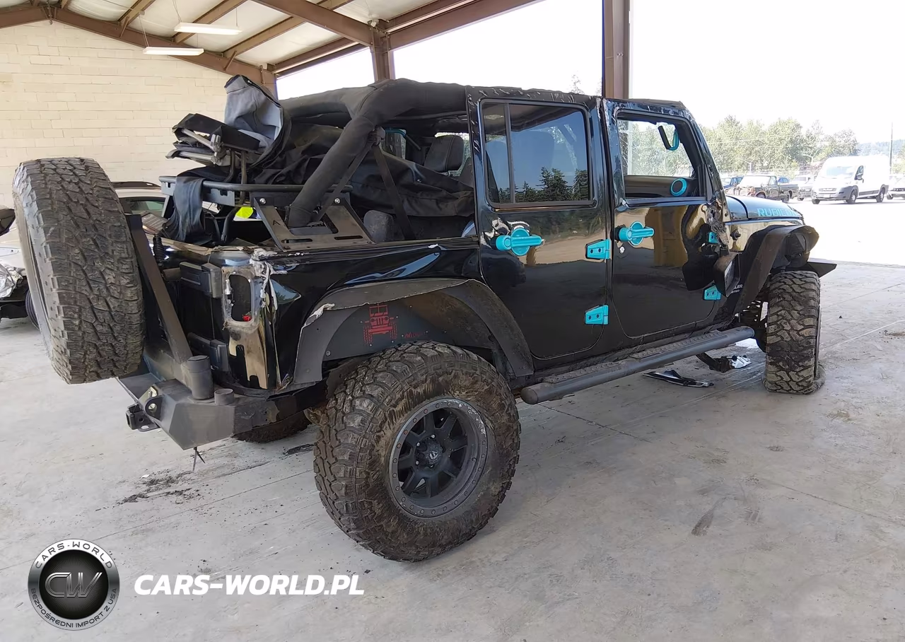 2013 Jeep Wrangler Unlimited Rubicon VIN:1C4HJWFG7DL662086 - 4