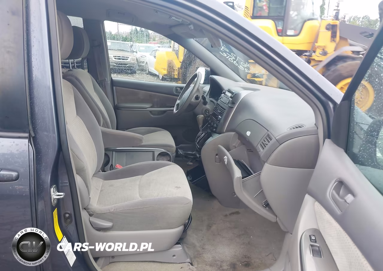 2009 Toyota Sienna Le VIN:5TDBK23C89S023539 - 5