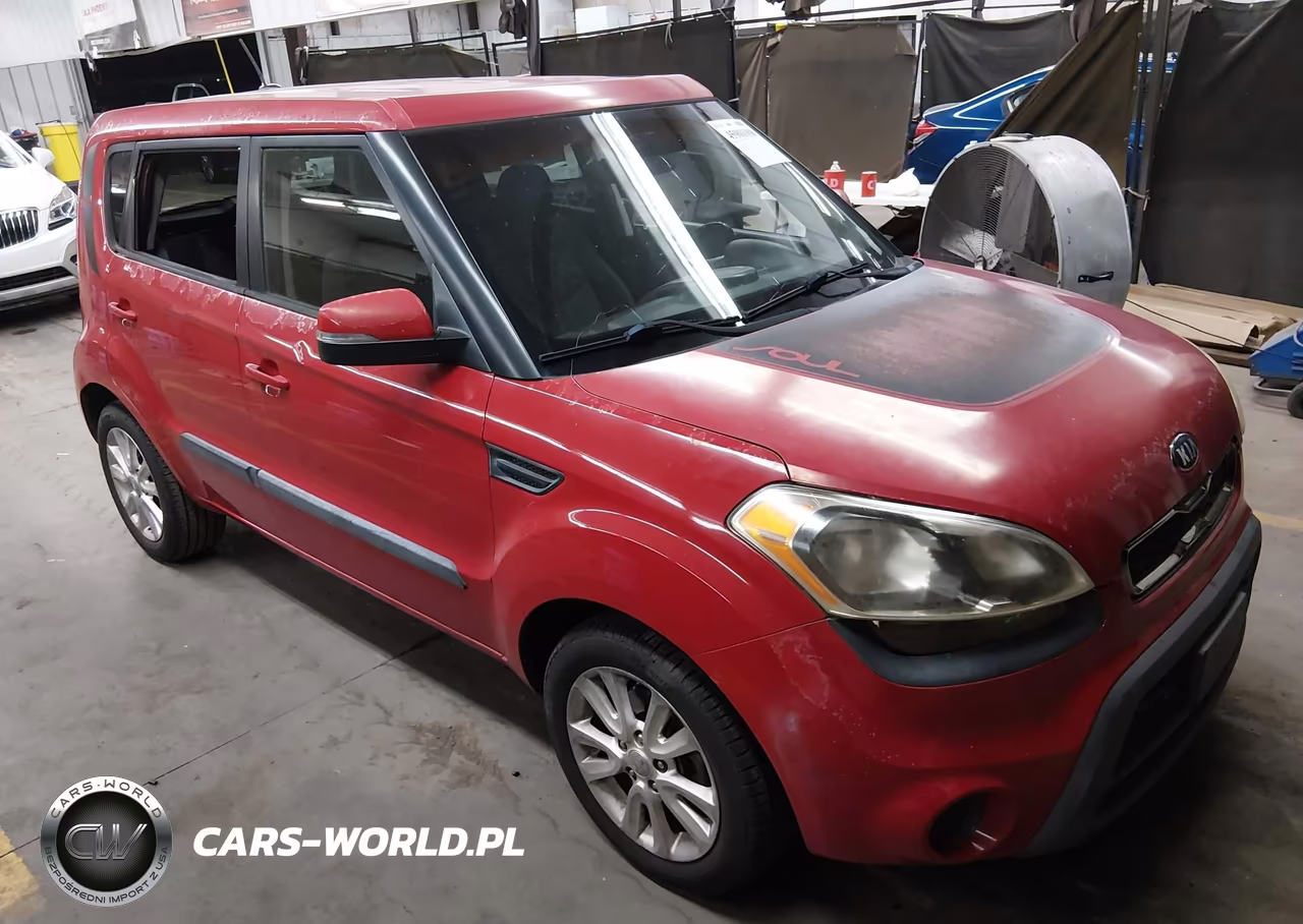2013 Kia Soul +