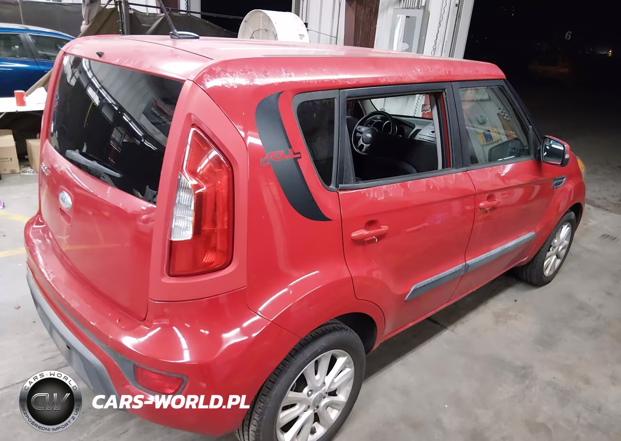 2013 Kia Soul + VIN:KNDJT2A60D7553805 - 4