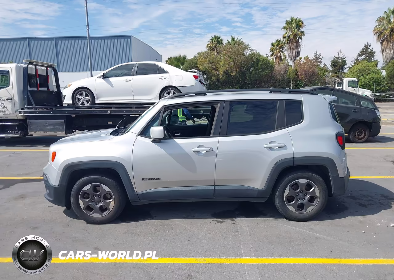 2016 Jeep Renegade Latitude VIN:ZACCJABW7GPC52737 - 14