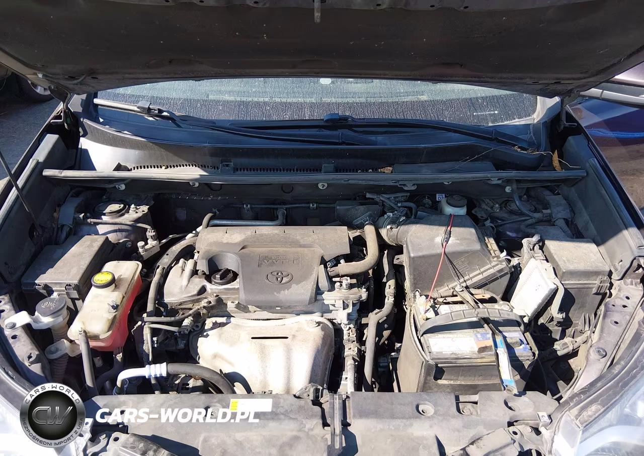 2018 Toyota Rav4 Xle VIN:2T3RFREV5JW792965 - 10