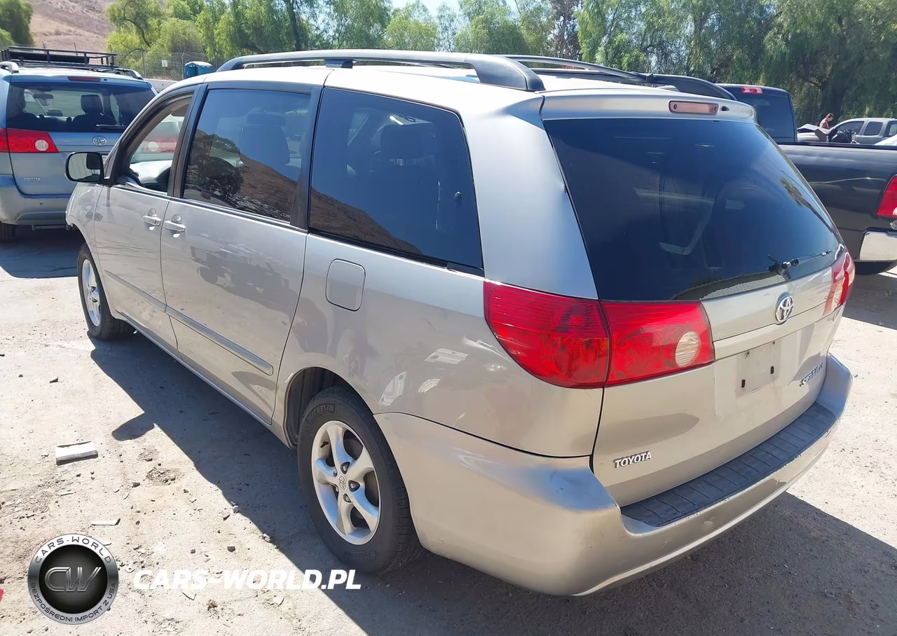 2006 Toyota Sienna Le VIN:5TDZA23C86S527134 - 3