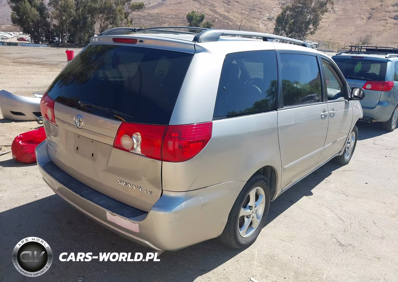 2006 Toyota Sienna Le VIN:5TDZA23C86S527134 - 4