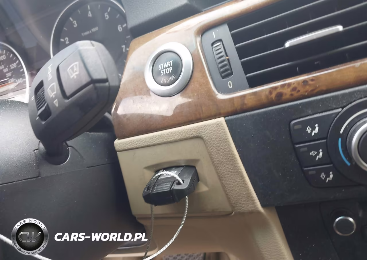 2007 BMW 328I VIN:WBAVA37577NL15961 - 11