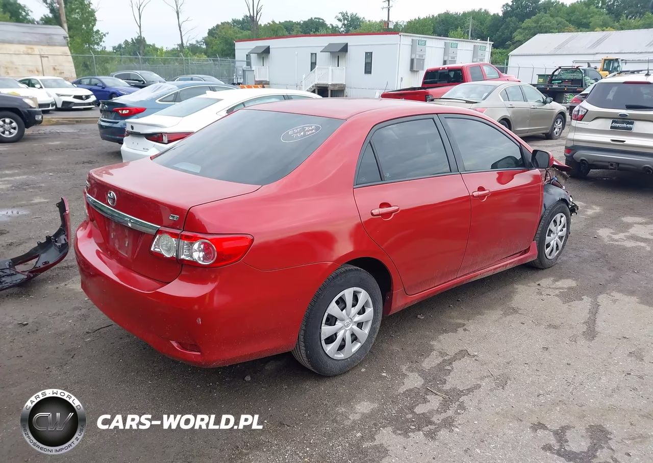 2011 Toyota Corolla Le VIN:2T1BU4EE1BC710185 - 4