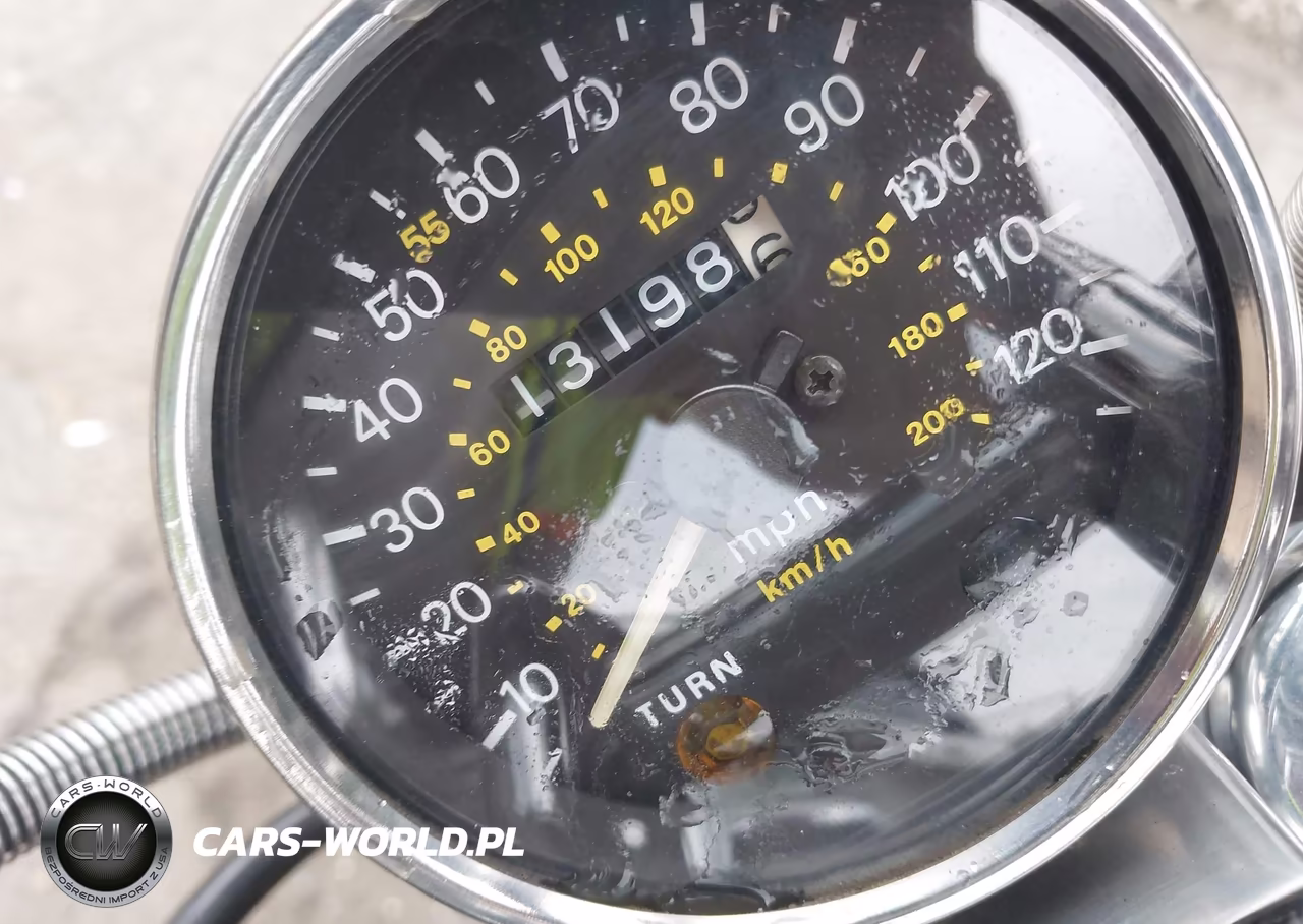 1987 Suzuki Vs700 VIN:JS1VP51A3H2102182 - 7