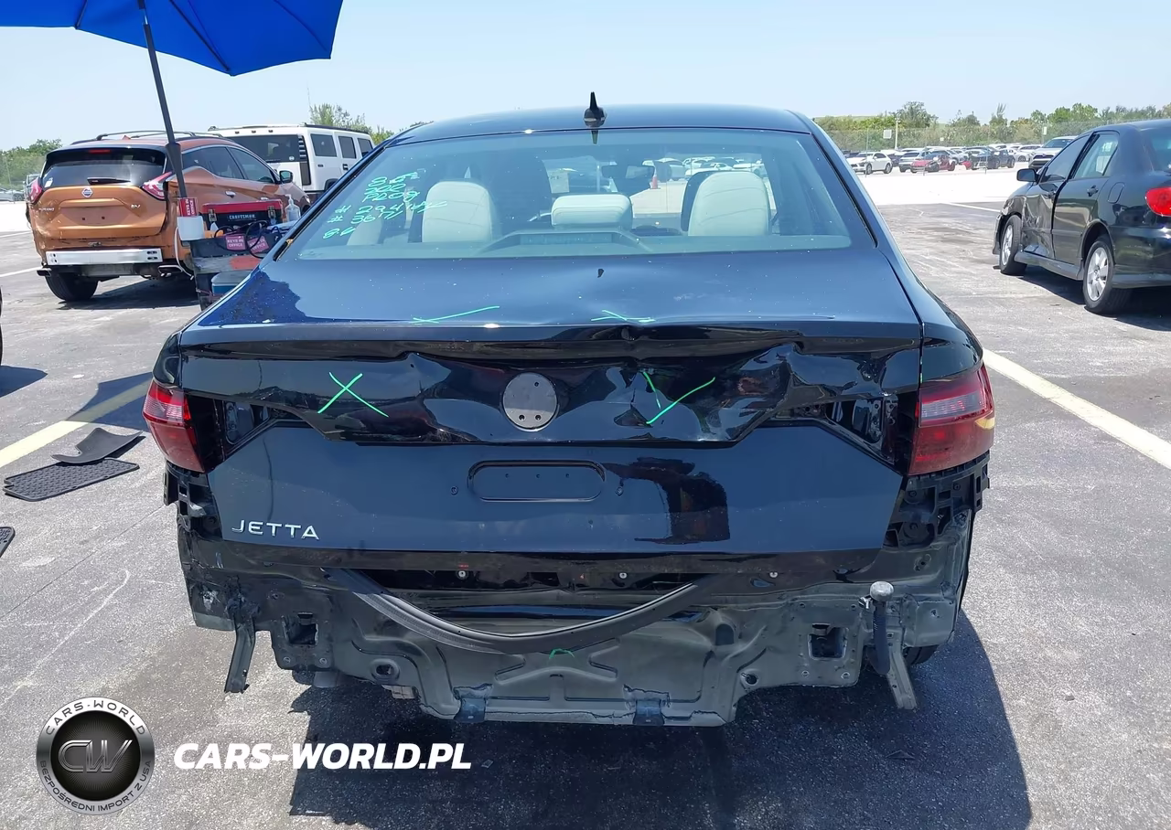 2024 Volkswagen Jetta 1.5T S VIN:3VW5M7BU6RM084416 - 17