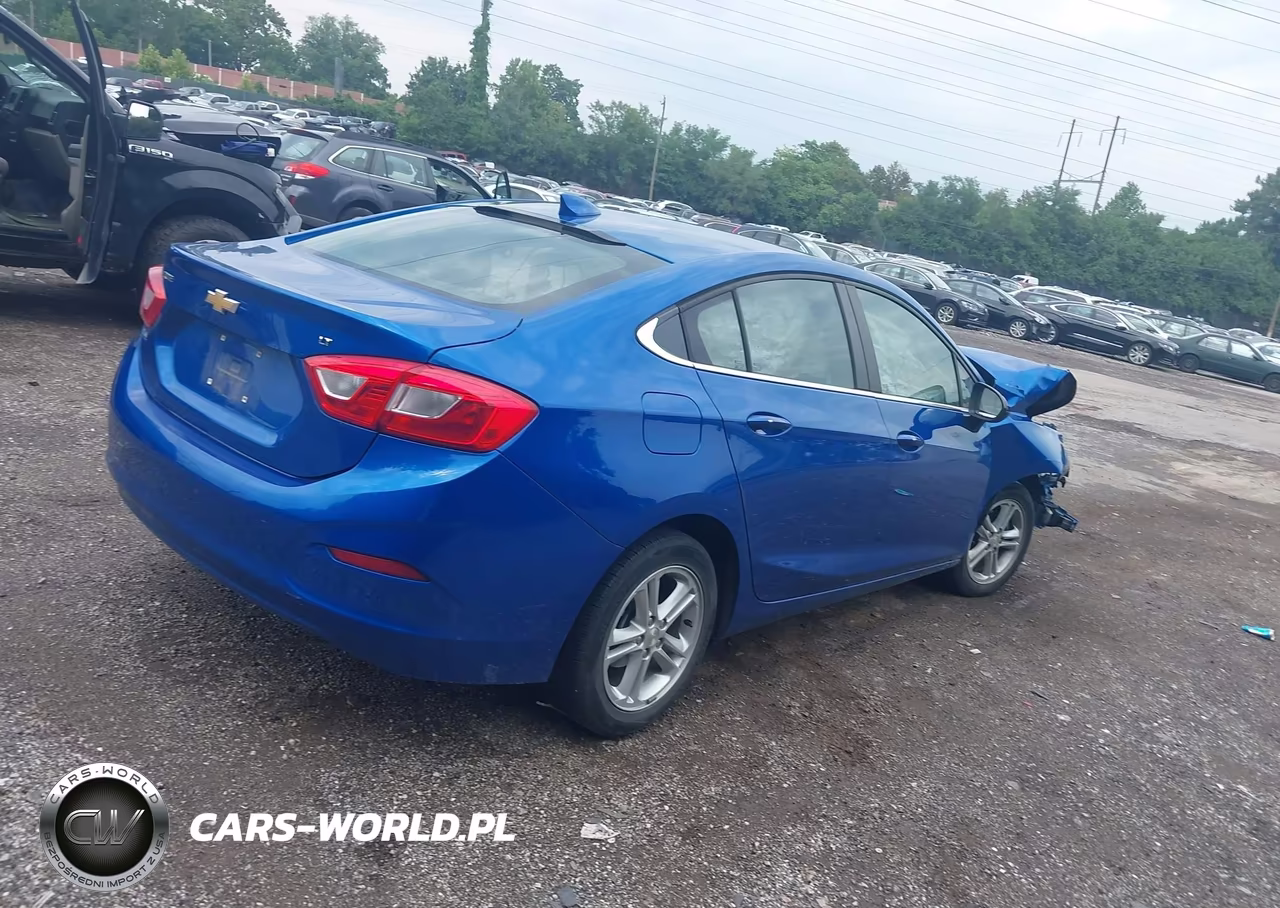 2017 Chevrolet Cruze Lt Auto VIN:3G1BE5SM4HS568501 - 4