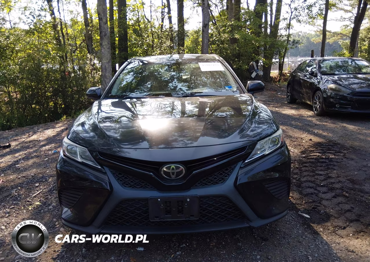 2020 Toyota Camry Se Nightshade Edition VIN:4T1G11AK3LU364598 - 12