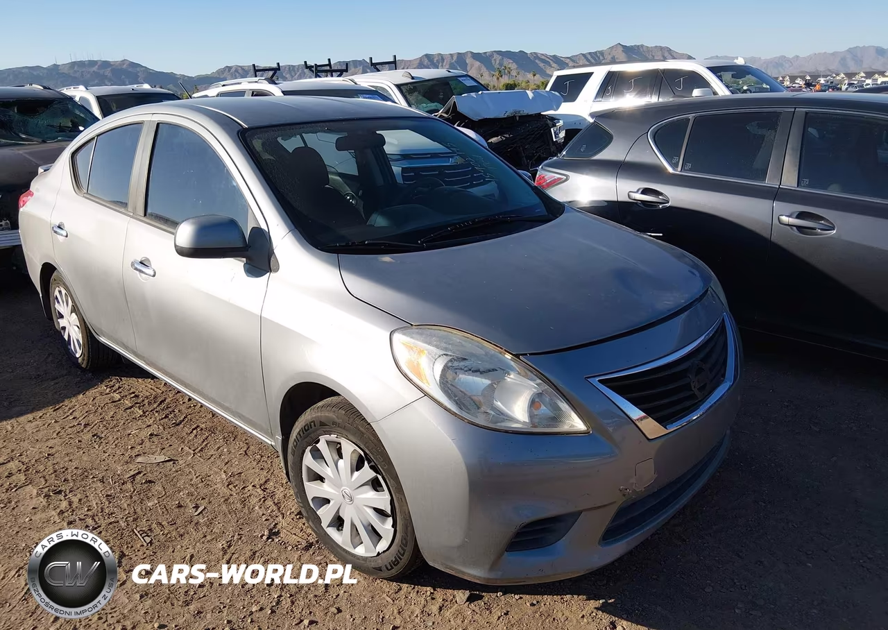 2014 Nissan Versa 1.6 Sv