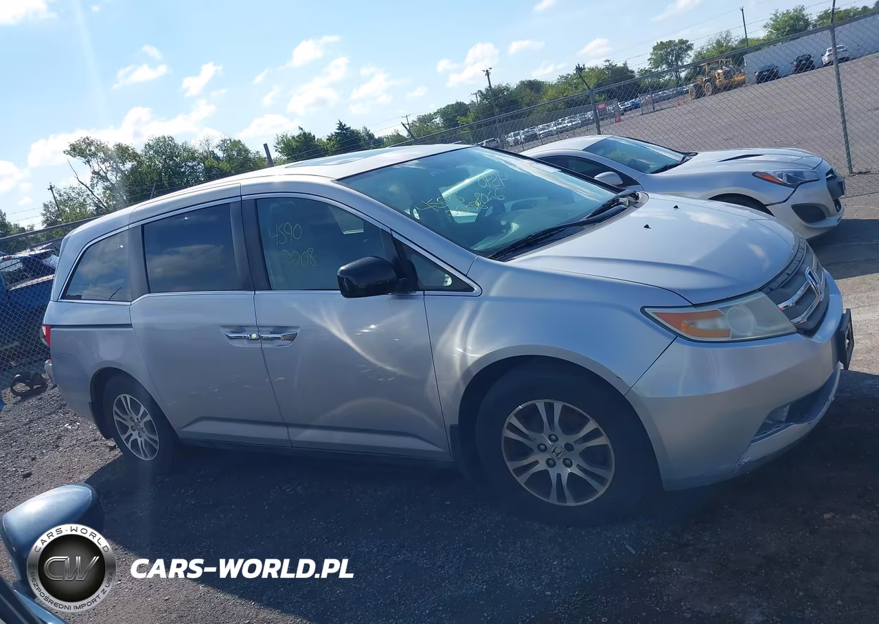 2013 Honda Odyssey Ex-L VIN:5FNRL5H64DB002202 - 13