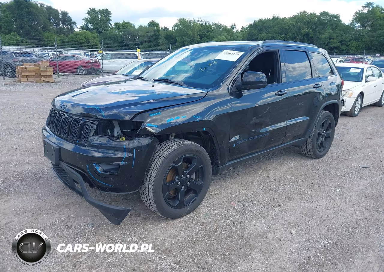 2018 Jeep Grand Cherokee Upland 4X4 VIN:1C4RJFAG7JC383583 - 2