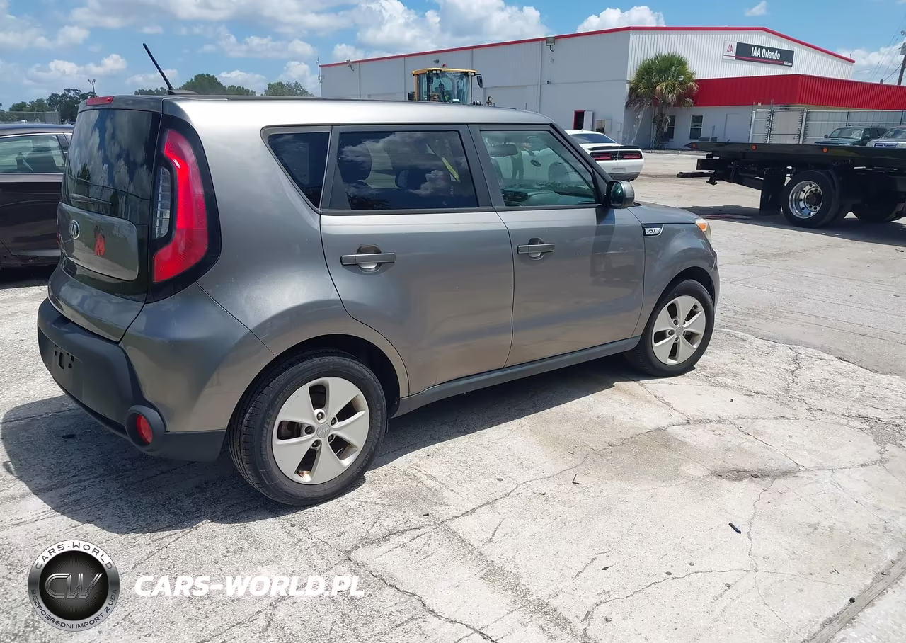 2016 Kia Soul VIN:KNDJN2A2XG7308781 - 4