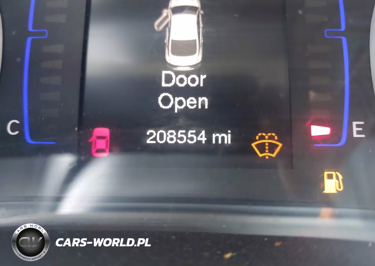 2016 Chrysler 200 Limited VIN:1C3CCCAB4GN143587 - 15