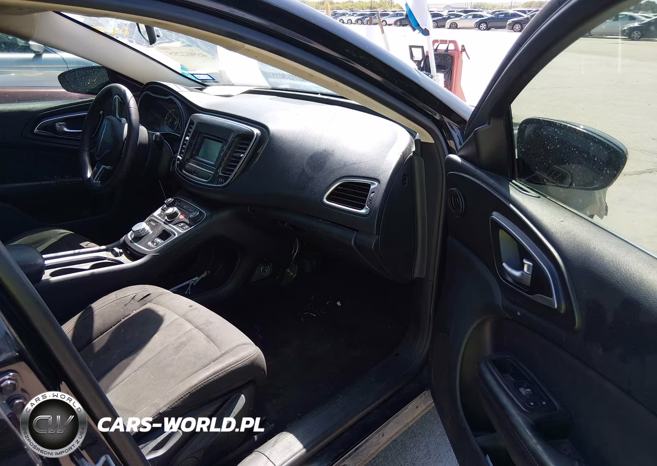 2016 Chrysler 200 Limited VIN:1C3CCCAB4GN143587 - 5