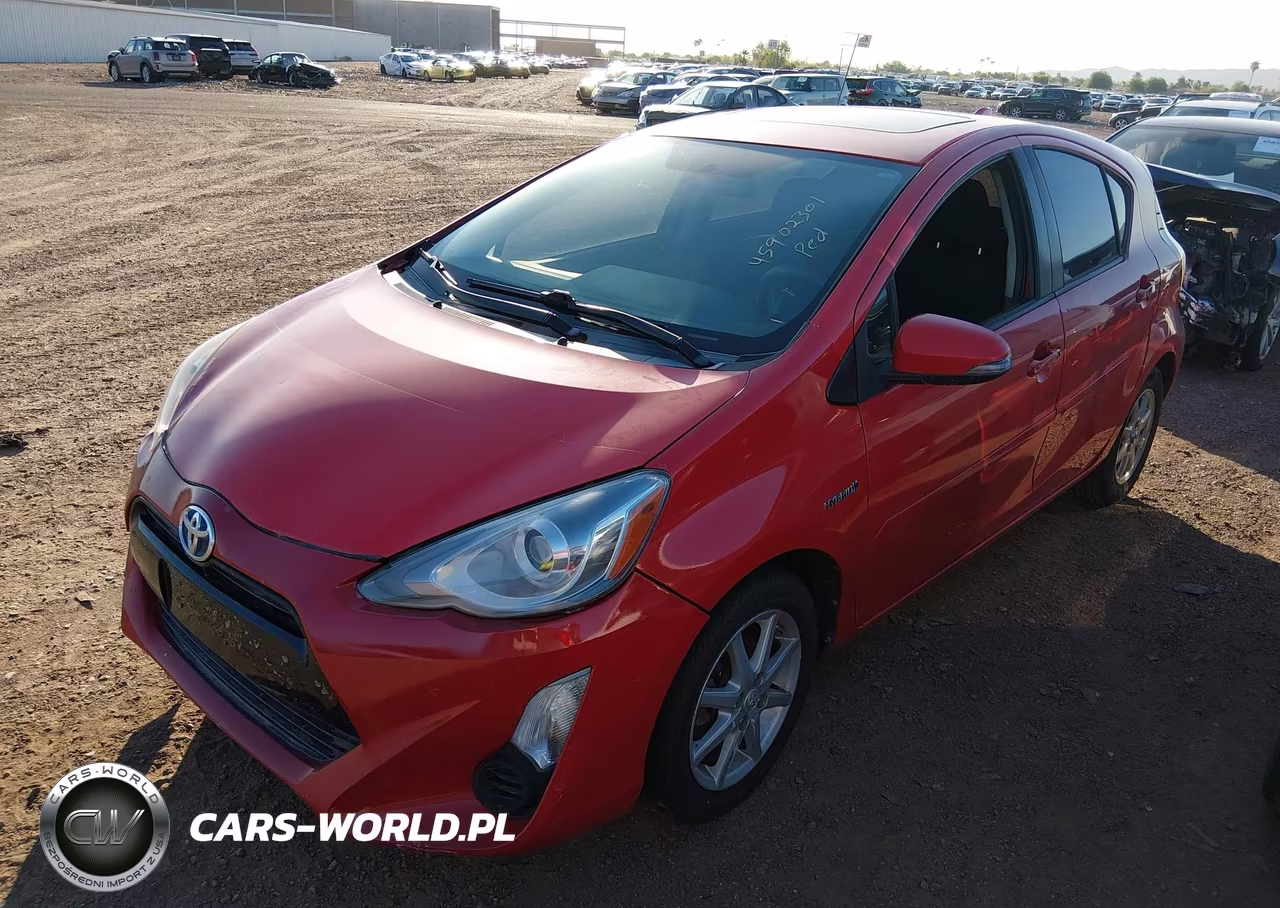 2015 Toyota Prius C Three VIN:JTDKDTB37F1092846 - 2
