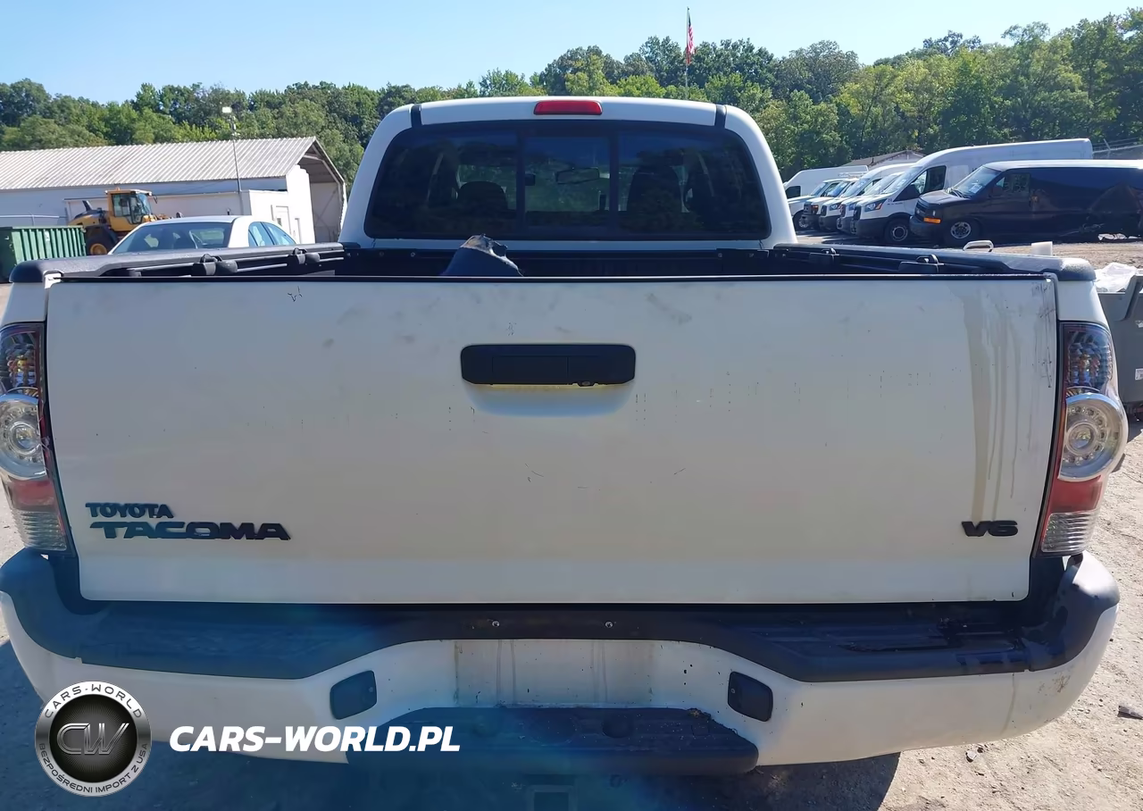 2013 Toyota Tacoma Base V6 VIN:3TMMU4FN4DM060348 - 16