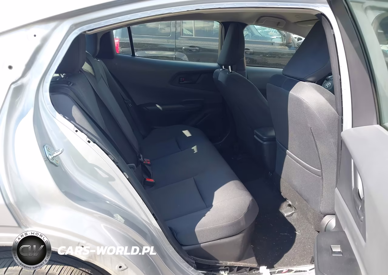2026 Toyota Prius Le VIN:JTDACAAU7T3078412 - 8