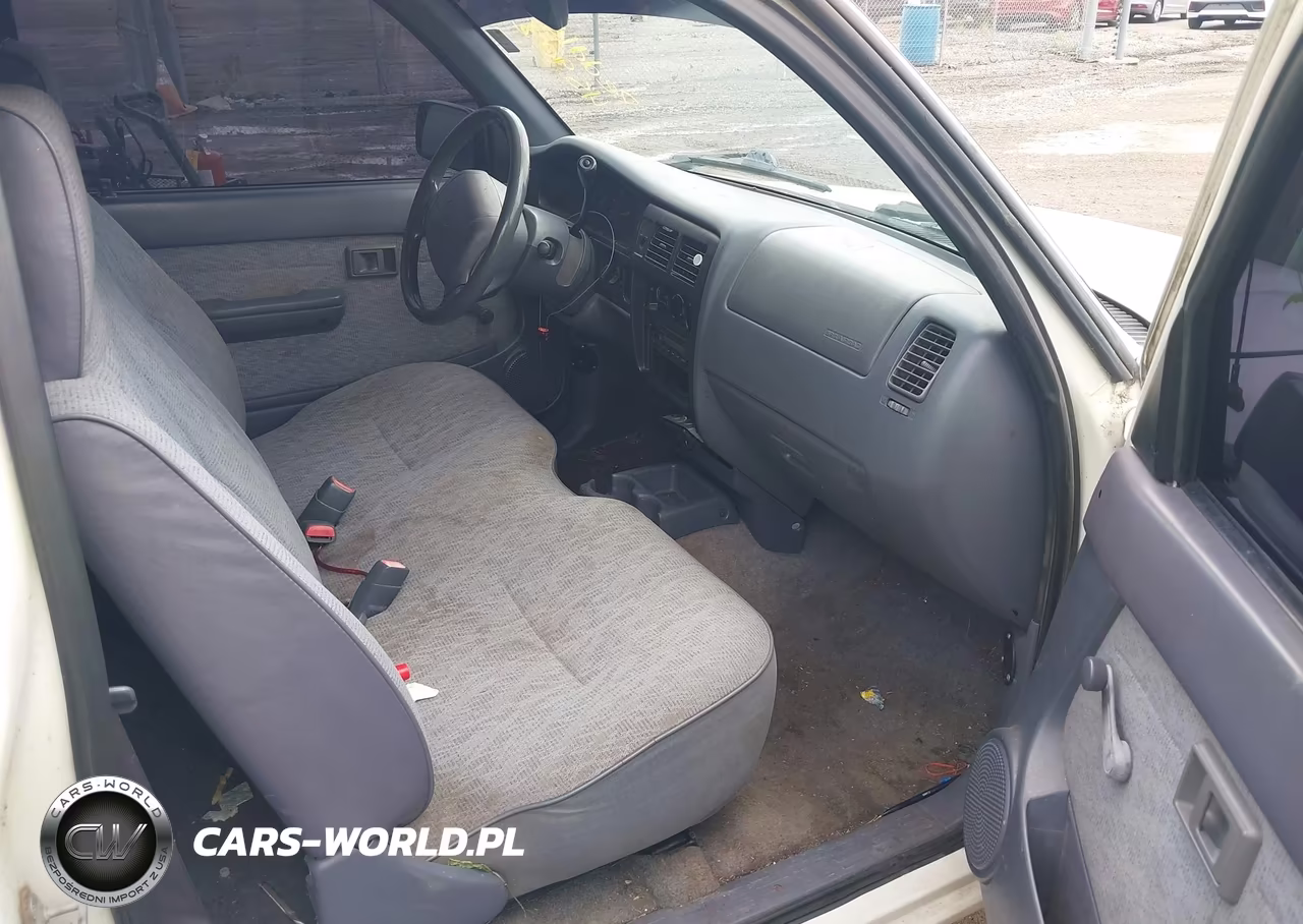 1998 Toyota Tacoma VIN:4TANL42NXWZ146094 - 5