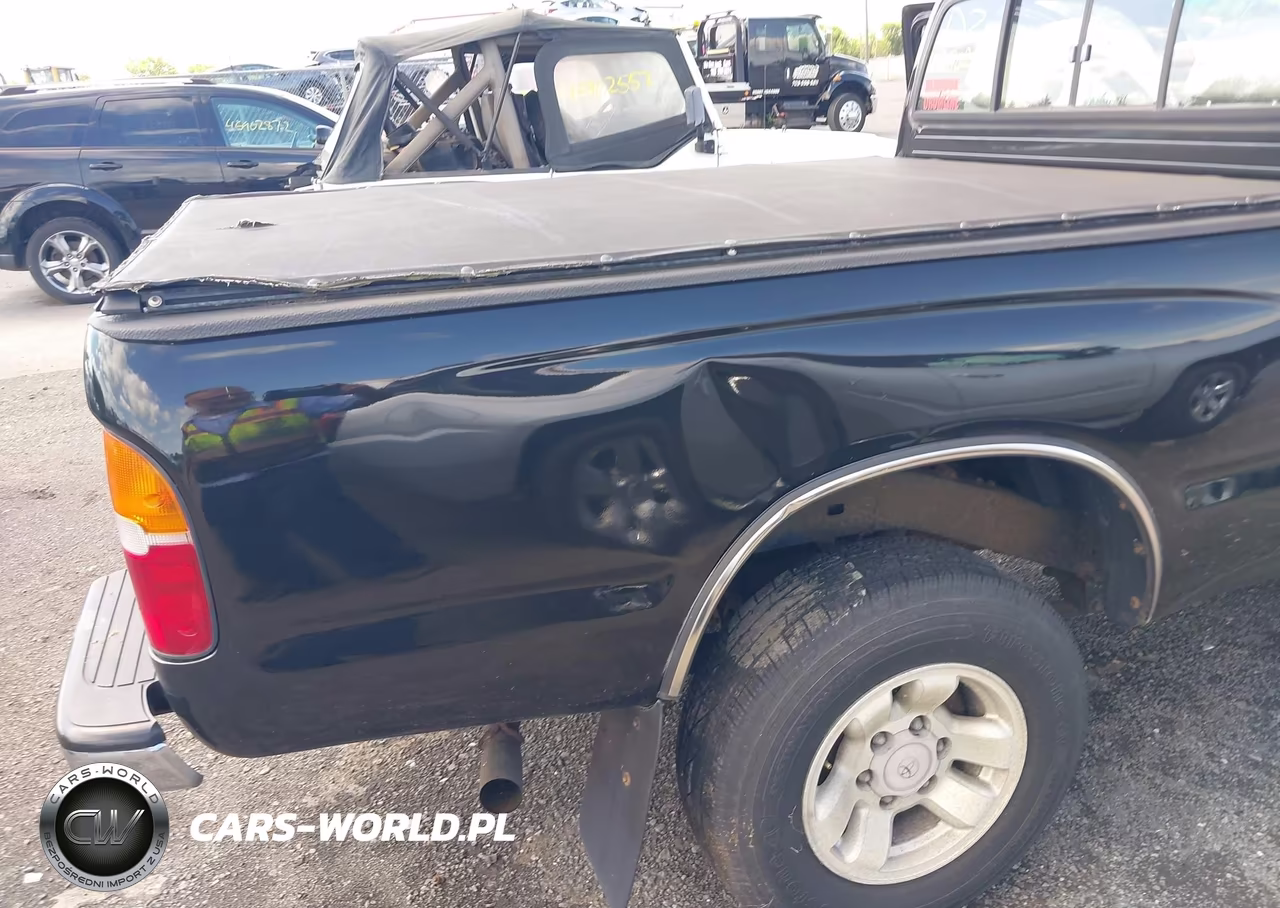 2000 Toyota Tacoma Prerunner VIN:4TANM92N0YZ606893 - 6
