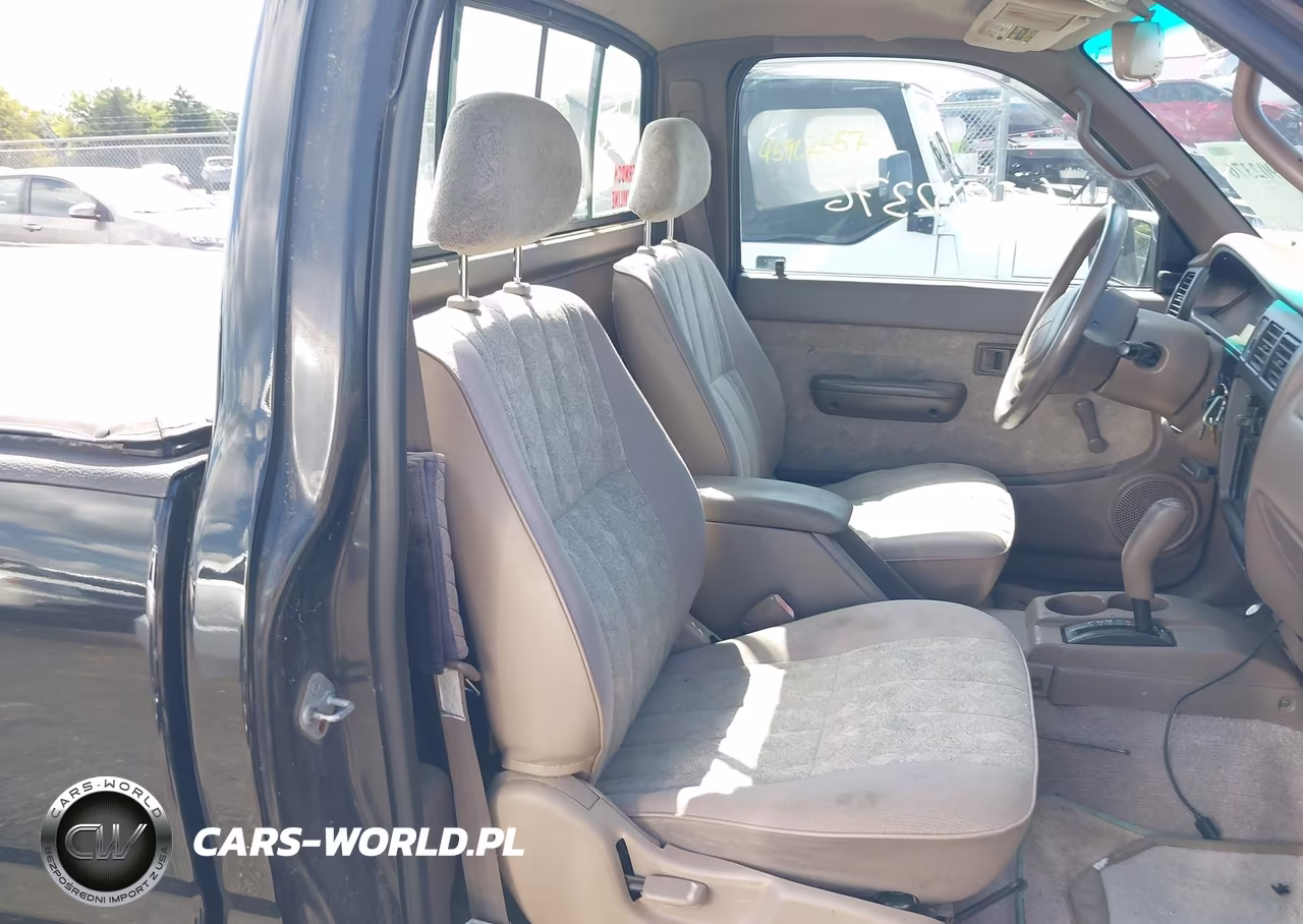 2000 Toyota Tacoma Prerunner VIN:4TANM92N0YZ606893 - 8