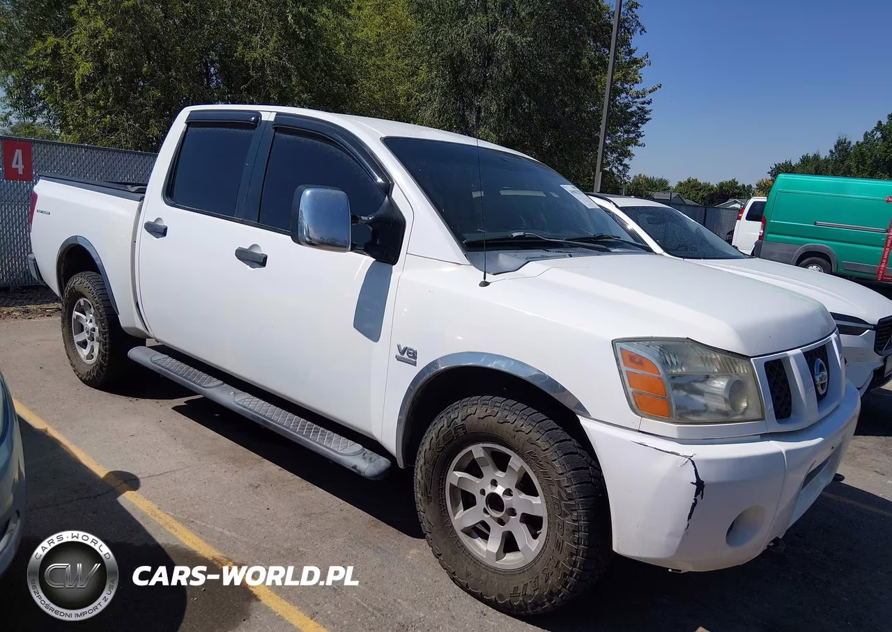 2004 Nissan Titan Xe