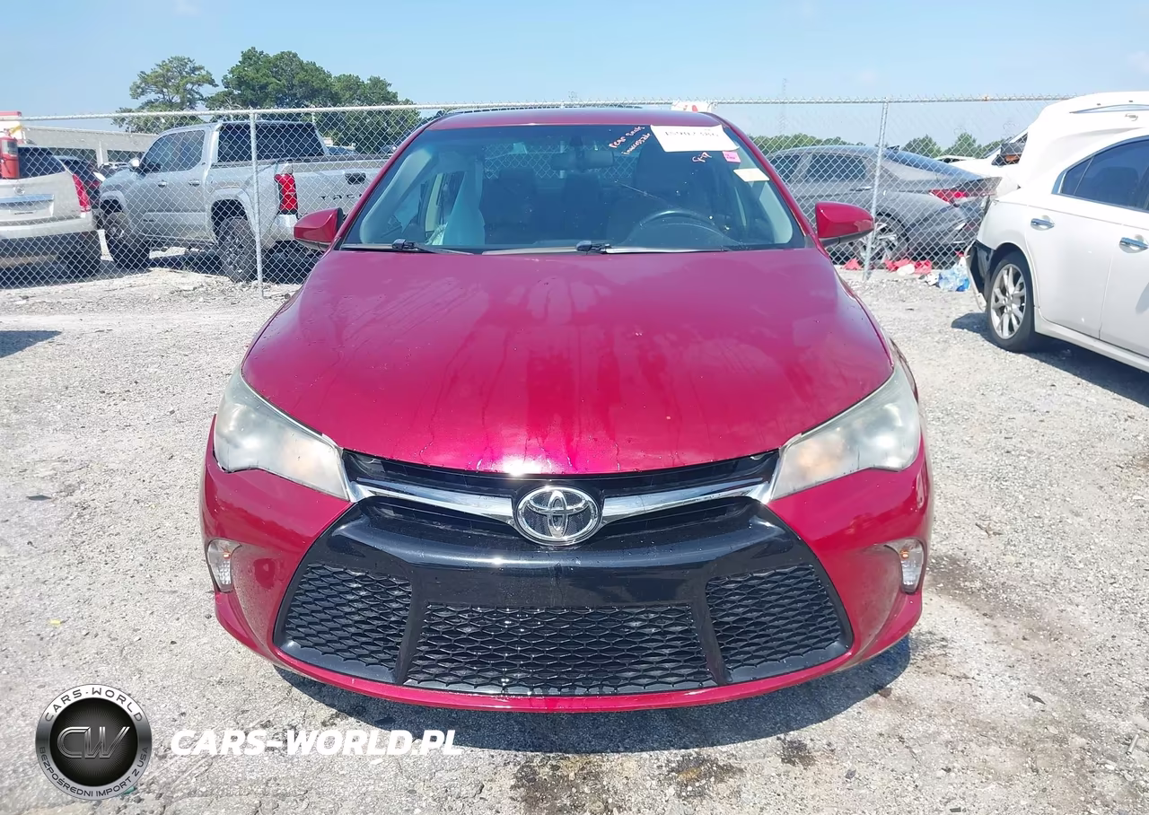 2015 Toyota Camry Se VIN:4T1BF1FK1FU893010 - 12