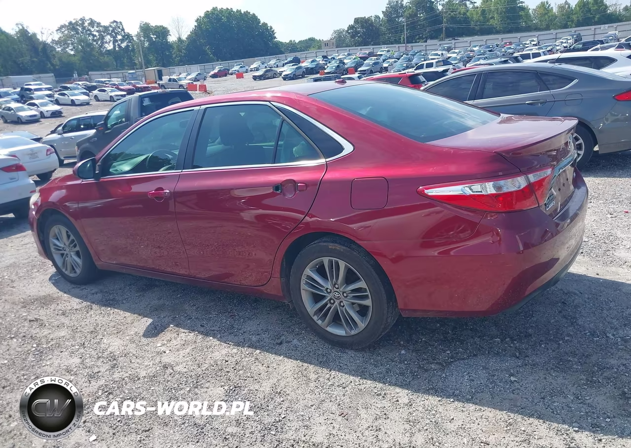 2015 Toyota Camry Se VIN:4T1BF1FK1FU893010 - 14