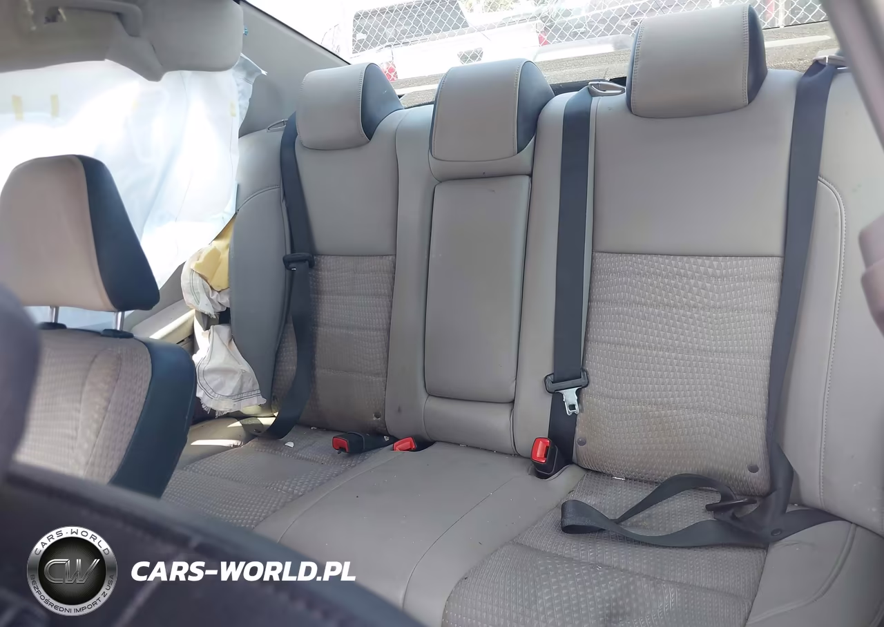 2015 Toyota Camry Se VIN:4T1BF1FK1FU893010 - 8