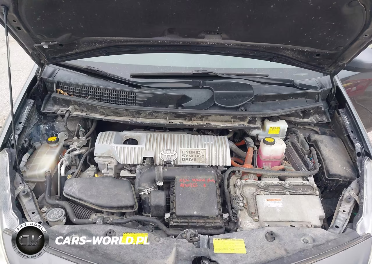 2012 Toyota Prius V Three VIN:JTDZN3EU8C3087767 - 10