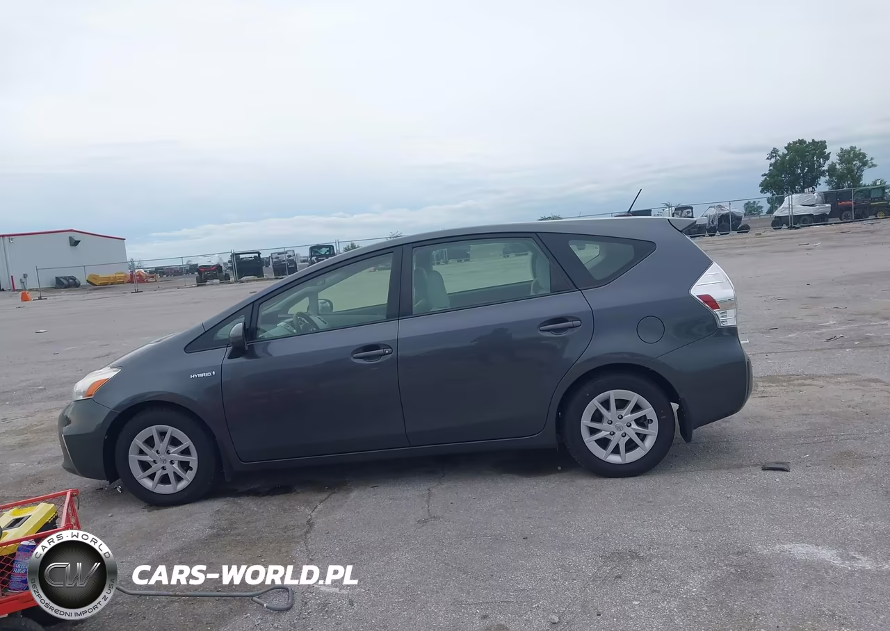 2012 Toyota Prius V Three VIN:JTDZN3EU8C3087767 - 14
