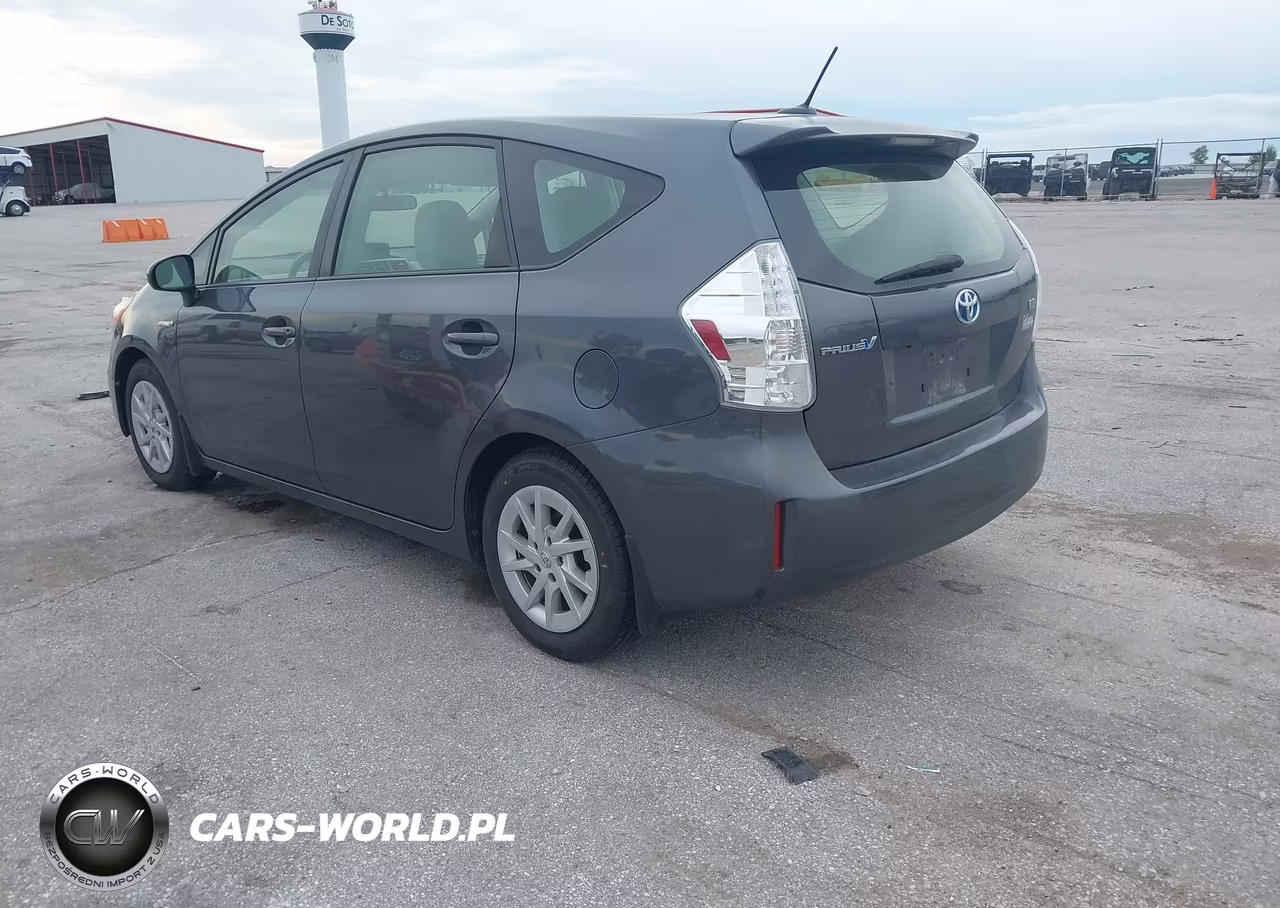 2012 Toyota Prius V Three VIN:JTDZN3EU8C3087767 - 3