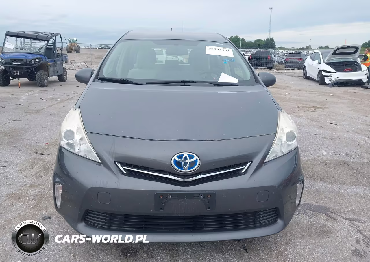 2012 Toyota Prius V Three VIN:JTDZN3EU8C3087767 - 6