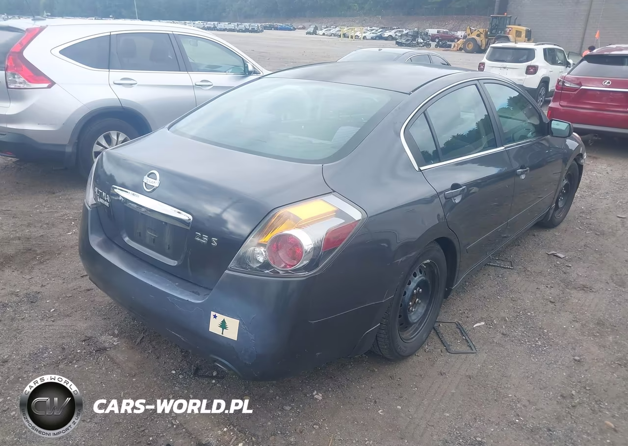 2010 Nissan Altima 2.5 S VIN:1N4AL2APXAN509882 - 4