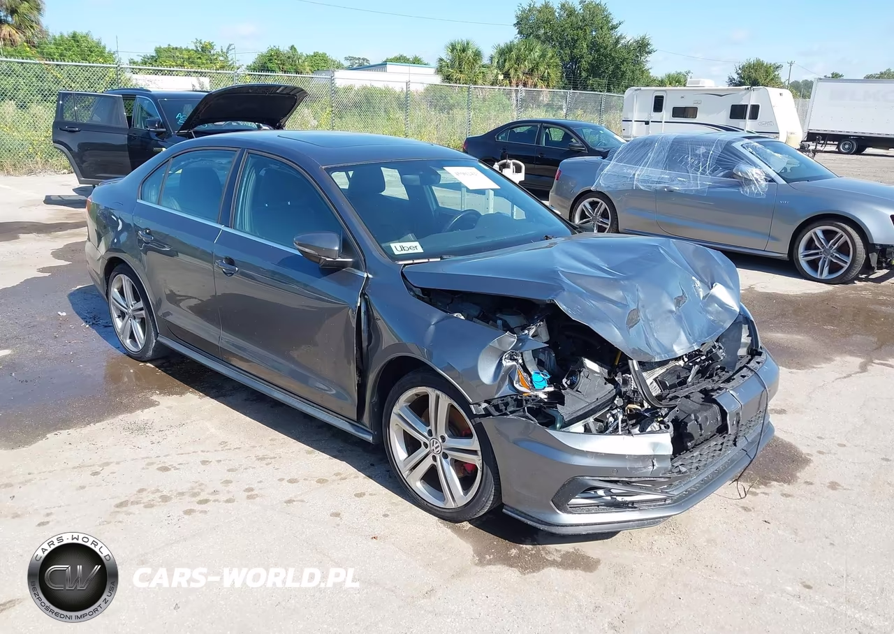 2017 Volkswagen Jetta Gli – zdjęcie 1 z 16