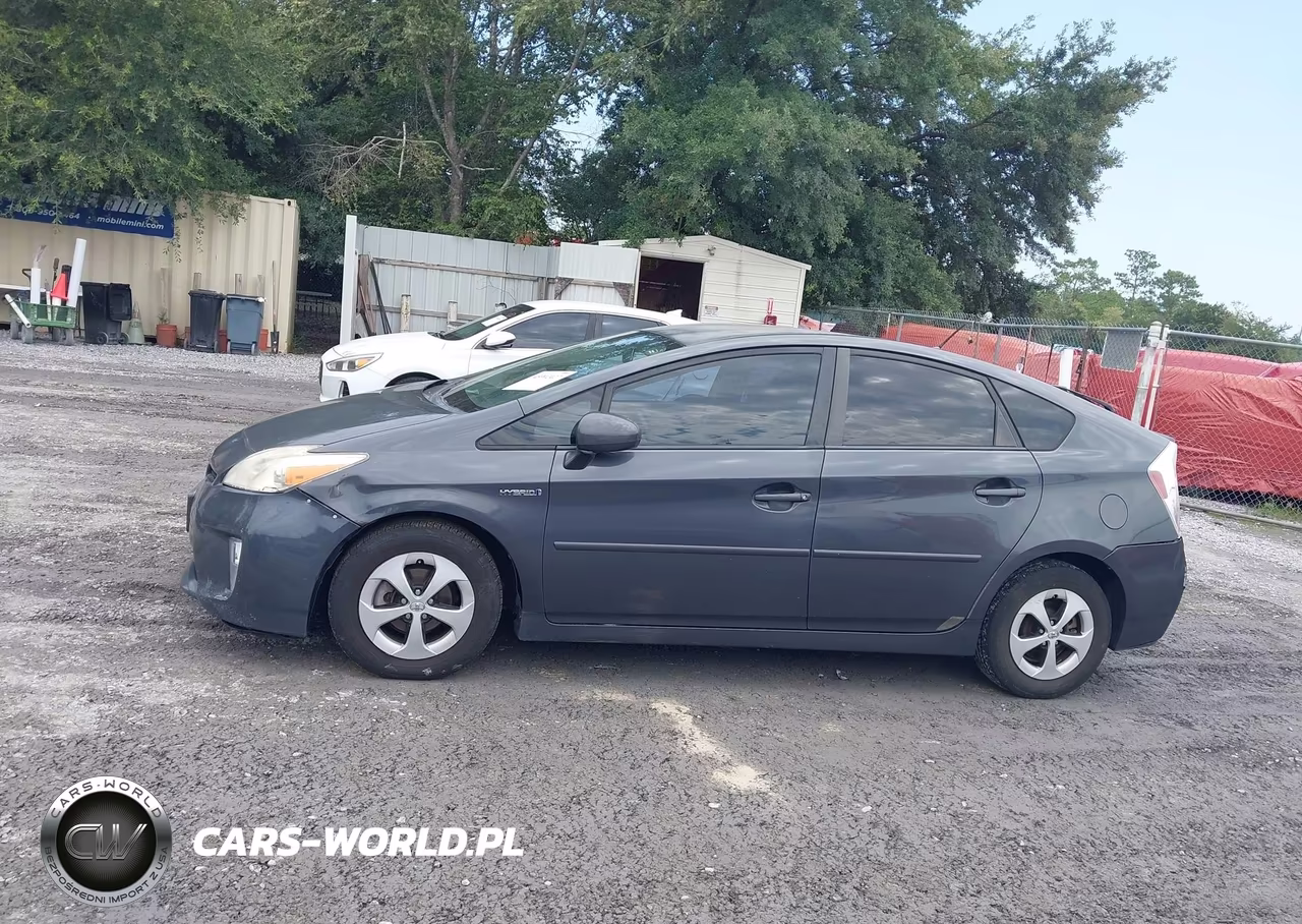 2012 Toyota Prius Four VIN:JTDKN3DU4C1537008 - 14