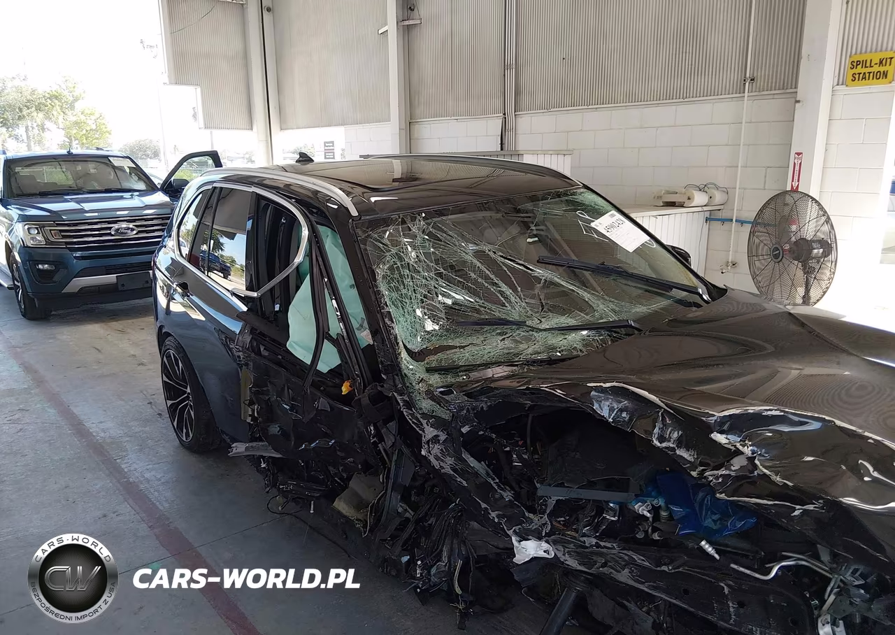 2015 BMW X5 xDrive50I VIN:5UXKR6C52F0J77598 - 17