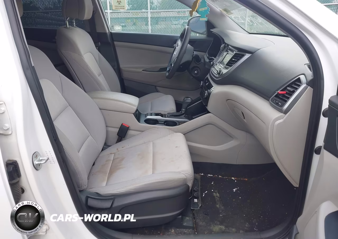 2017 Hyundai Tucson Se VIN:KM8J3CA48HU553557 - 5