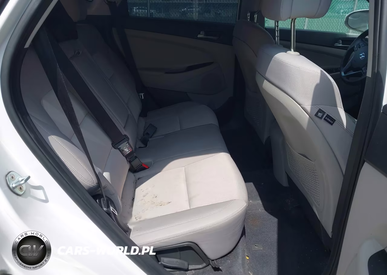 2017 Hyundai Tucson Se VIN:KM8J3CA48HU553557 - 8