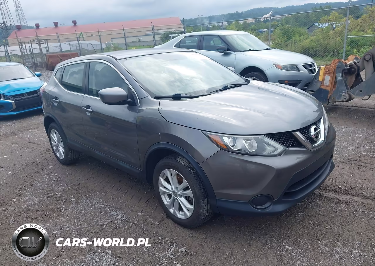 2017 Nissan Rogue Sport S