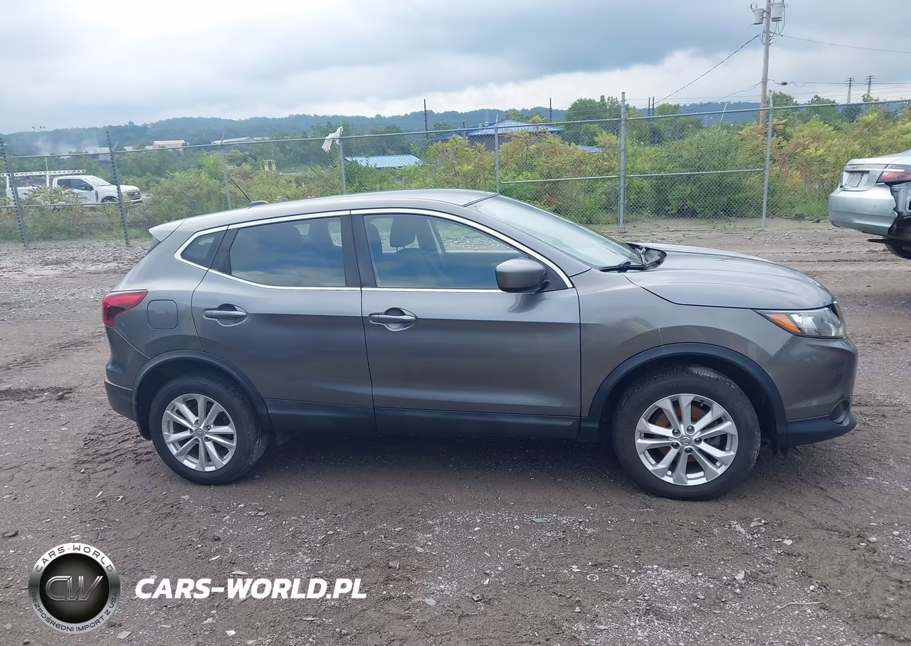 2017 Nissan Rogue Sport S VIN:JN1BJ1CP5HW027467 - 13