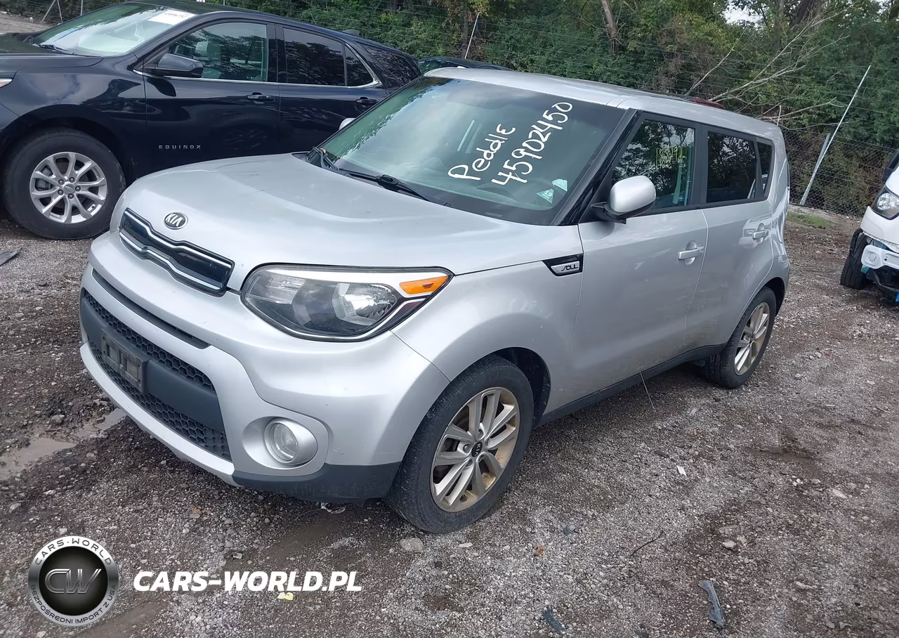 2017 Kia Soul + VIN:KNDJP3A56H7445566 - 2