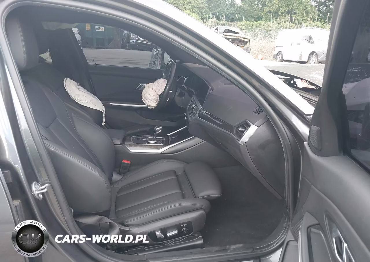 2019 BMW 330I xDrive VIN:3MW5R7J51K8B02394 - 5