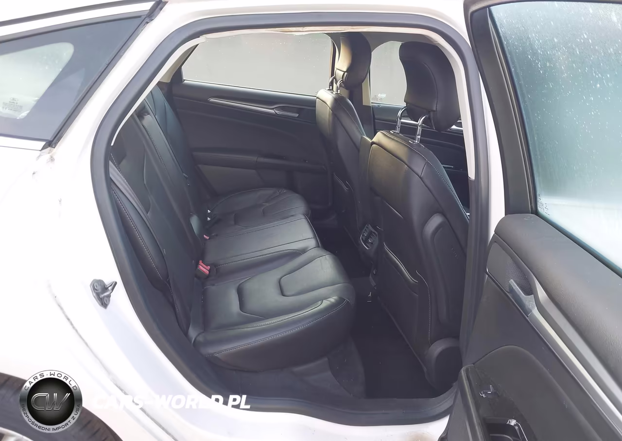 2013 Ford Fusion Energi Titanium VIN:3FA6P0SU9DR260107 - 8