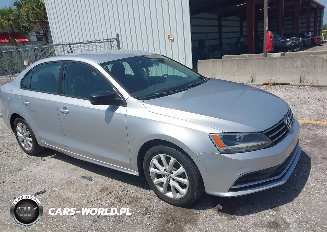 2015 Volkswagen Jetta 1.8T Se – zdjęcie 1 z 13